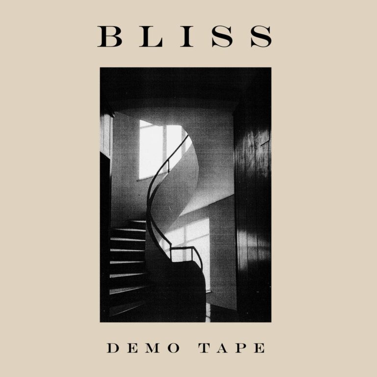 BLISS (Punk / Roma – Live) + Orgasmatrome dj set