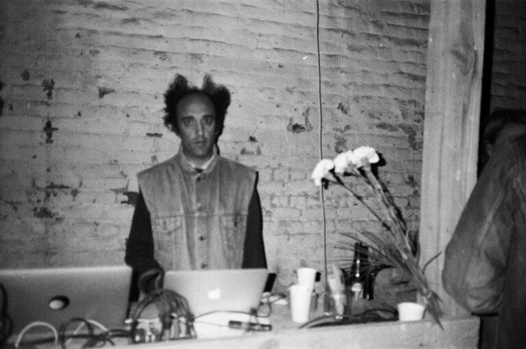 YZ (Bruxelles – Live) + Abracadvbra / Nic dj set