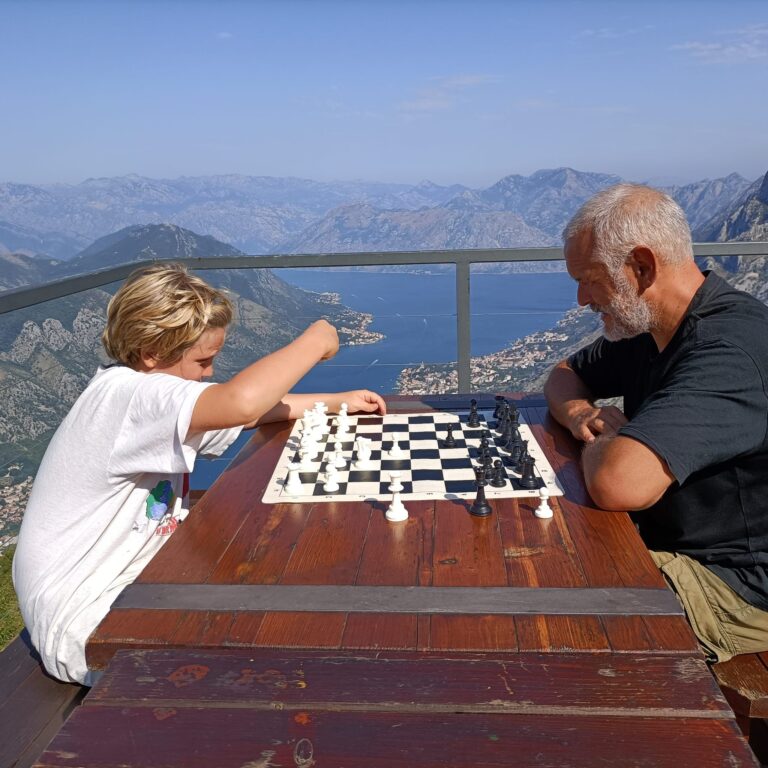 7° Pippa Chess Cup (Pippe vs Schiappe, un torneo amichevole e goliardico di scacchi)