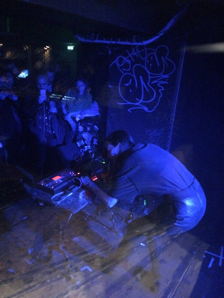 Deeat Palace (Commando Vanessa/Francia) Live + Thurston Mourad dj set