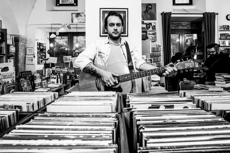 Mr Deadly (live) + Wolfman Bob (djset) @ Trenta Formiche