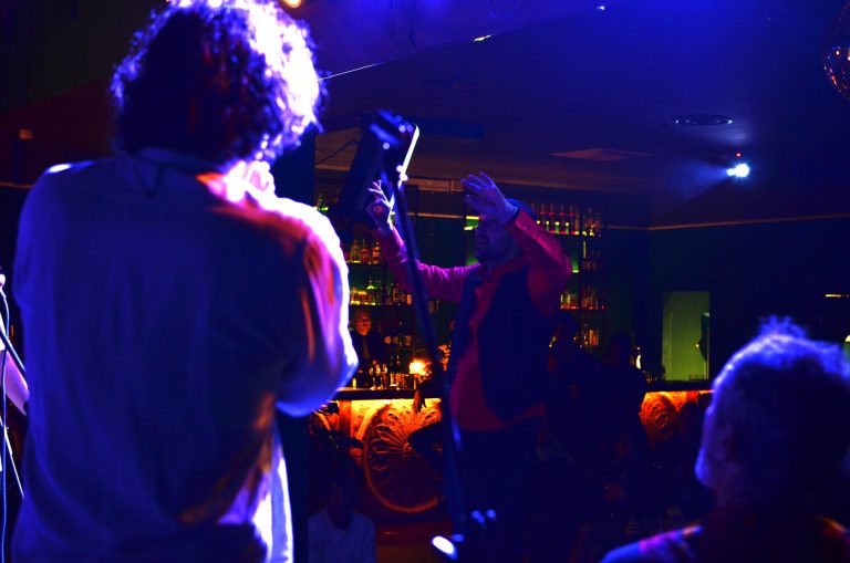 Play the Ritmo